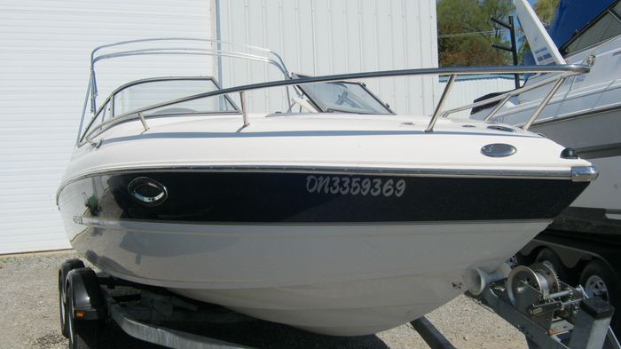 2012 stingray sport cuddy Photo 7 of 10