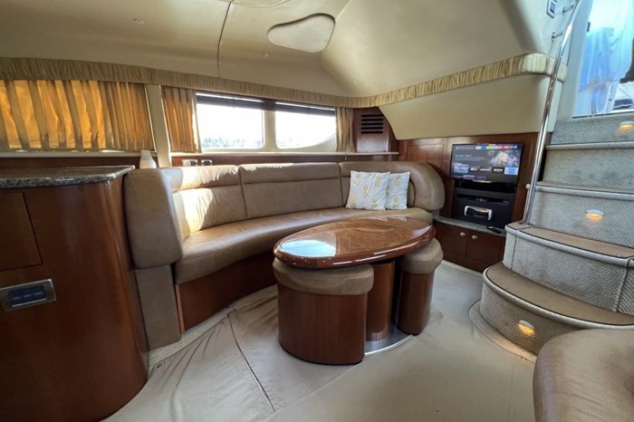 2005 Sea Ray 390 Motor Yacht Photo 20 sur 42
