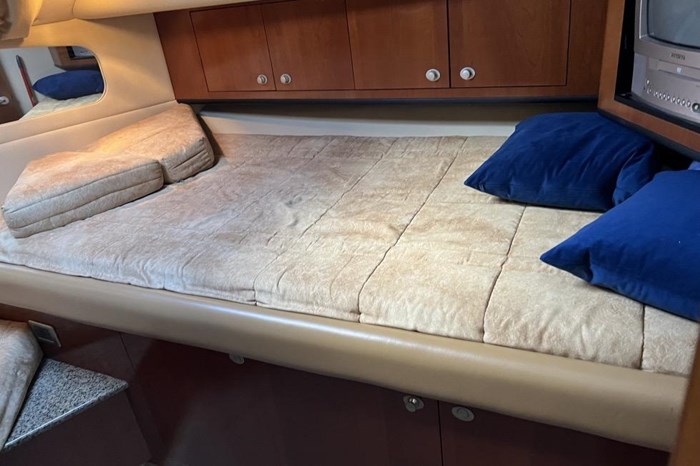 2005 Sea Ray 390 Motor Yacht Photo 24 sur 42