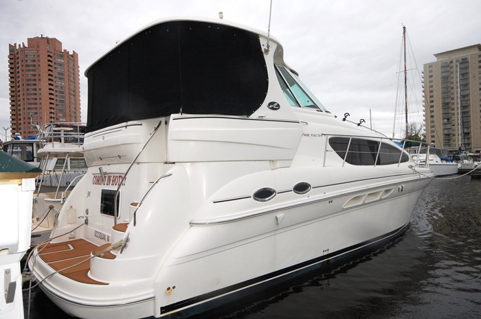 2005 Sea Ray 390 Motor Yacht Photo 1 sur 42