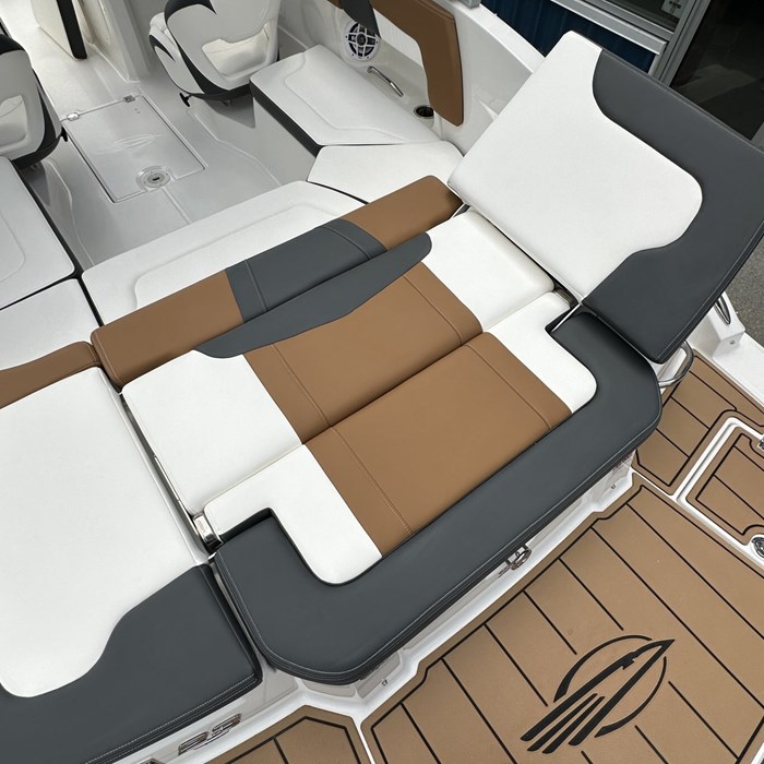 2025 CHAPARRAL 23 SSi Photo 8 sur 24