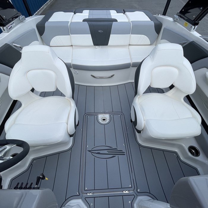 2025 CHAPARRAL 21 SSi Photo 22 sur 53