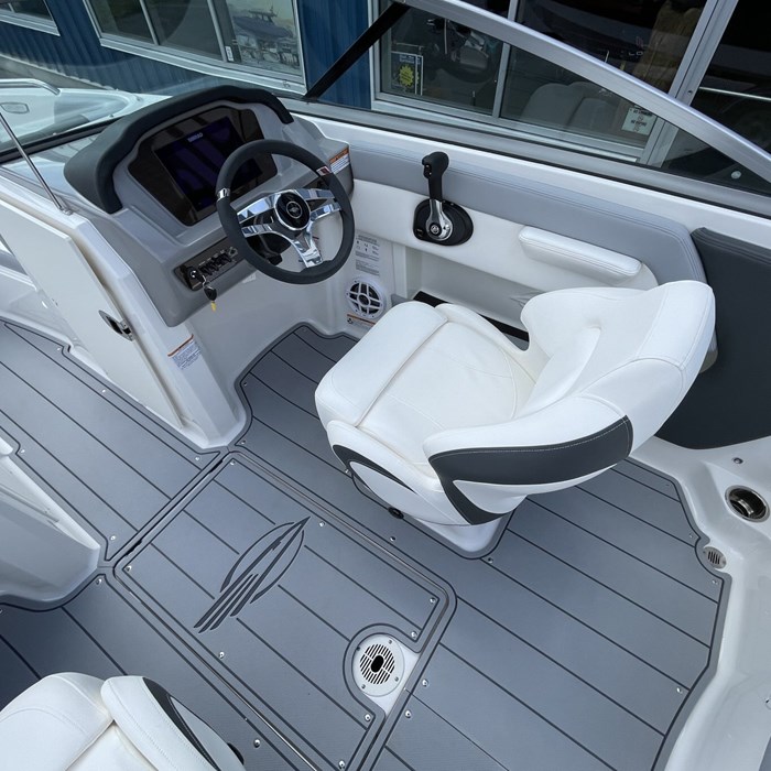 2025 CHAPARRAL 21 SSi Photo 24 sur 53