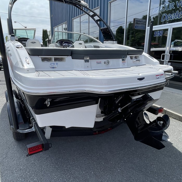 2025 CHAPARRAL 21 SSi Photo 5 sur 53