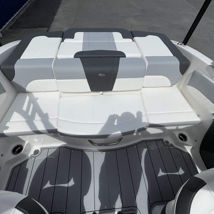 2025 CHAPARRAL 21 SSi Photo 18 sur 53