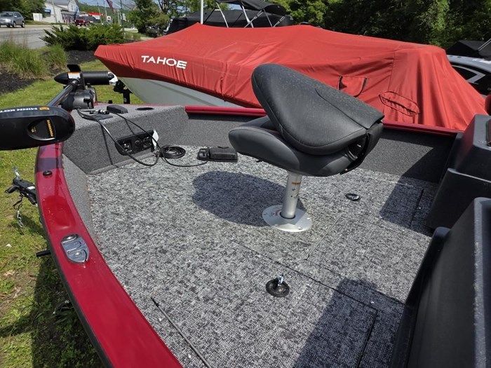 2025 Tracker PG V175 CB Photo 8 sur 13