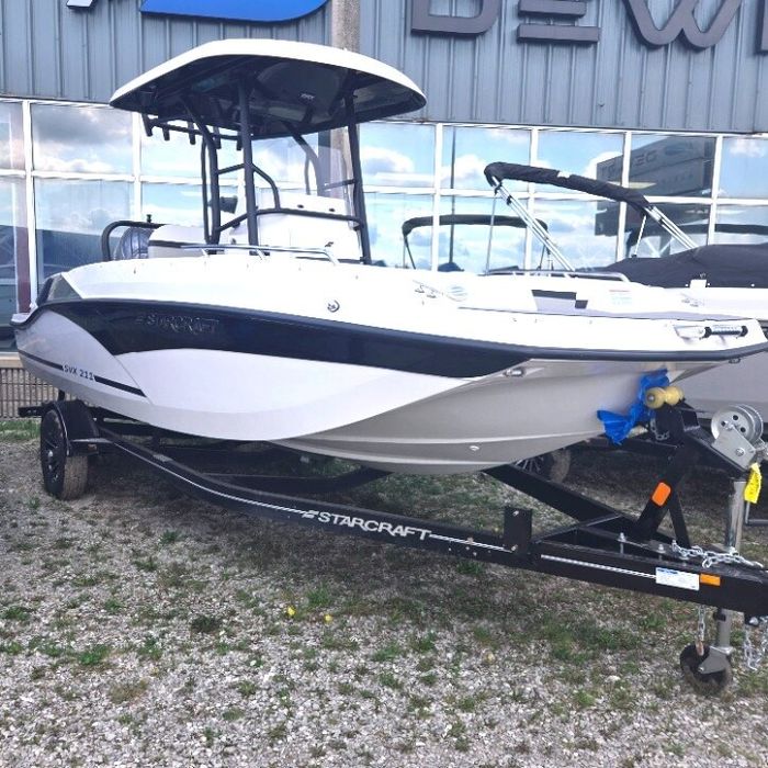 2025 Starcraft SVX 211 OB CC W/150HP YAMAHA AND CUSTOM MATCHED TR Photo 1 of 15
