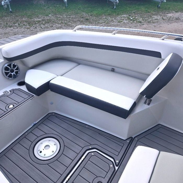 2025 Starcraft SVX 211 OB CC W/150HP YAMAHA AND CUSTOM MATCHED TR Photo 5 of 15