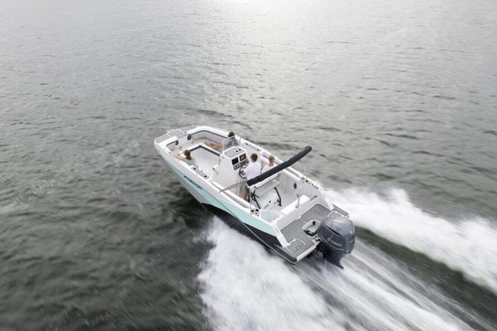 2025 Starcraft SVX 211 OB CC W/150HP YAMAHA AND CUSTOM MATCHED TR Photo 15 of 15