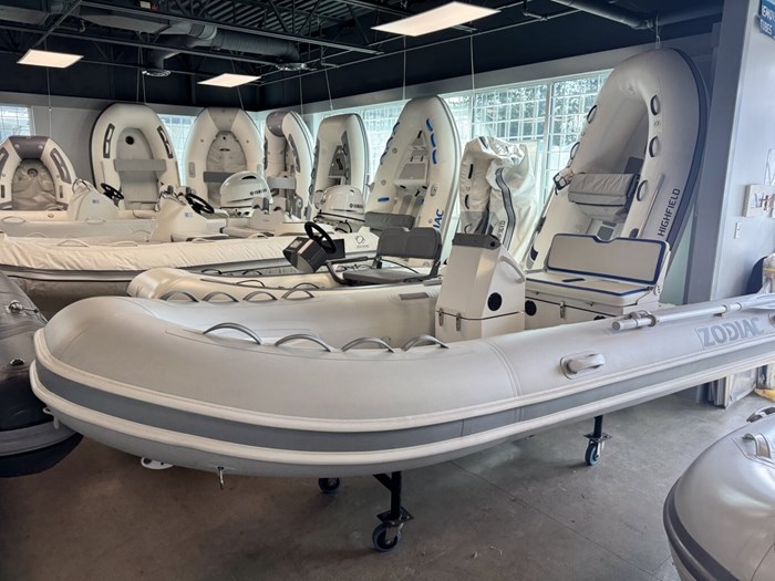 2024 Zodiac Nomad 3.6 with Console Photo 1 sur 5