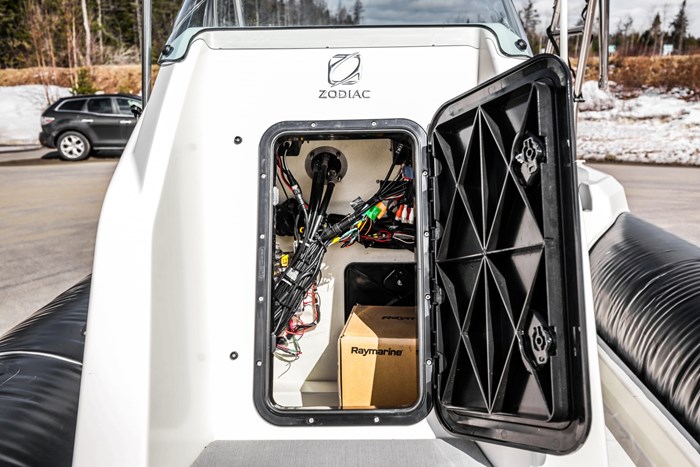 2025 Zodiac MEDLINE 6.8 Photo 24 sur 32