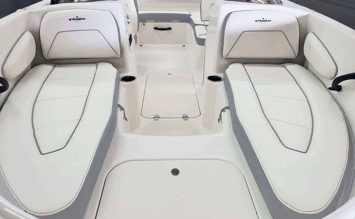 2024 STINGRAY 172SC Photo 3 sur 8