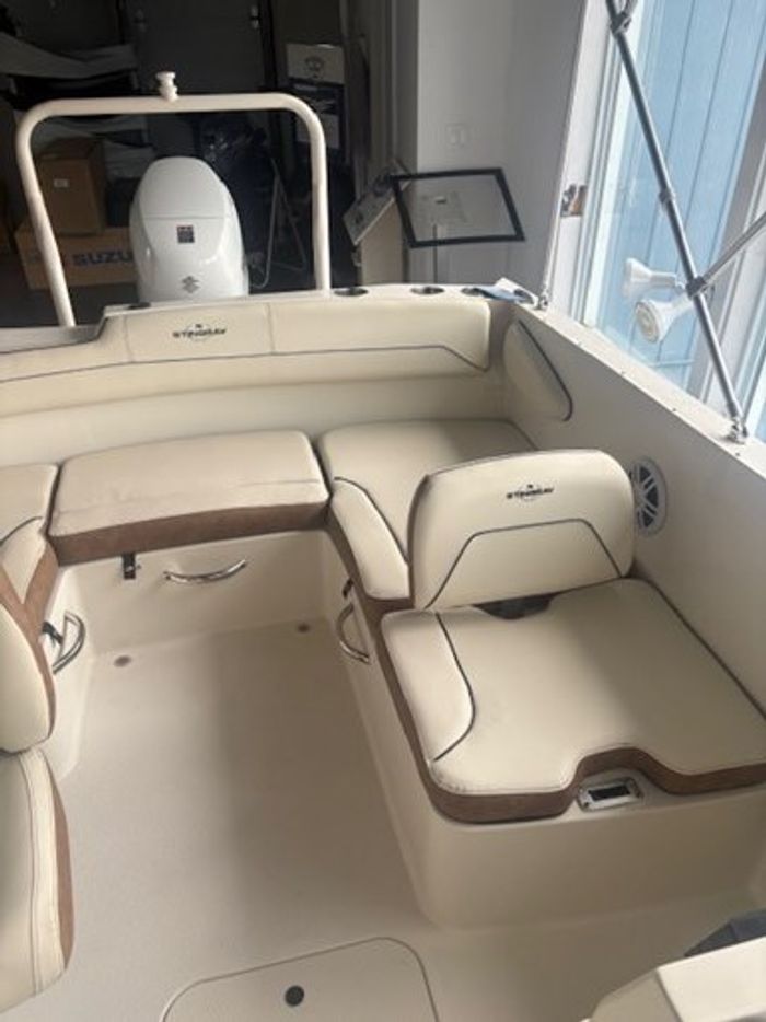 2024 STINGRAY 172SC Photo 5 sur 8