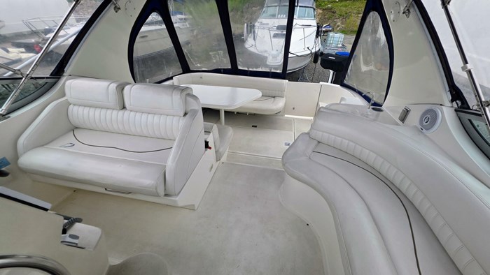 1999 Cruisers Yachts 3375 Esprit Photo 22 sur 40