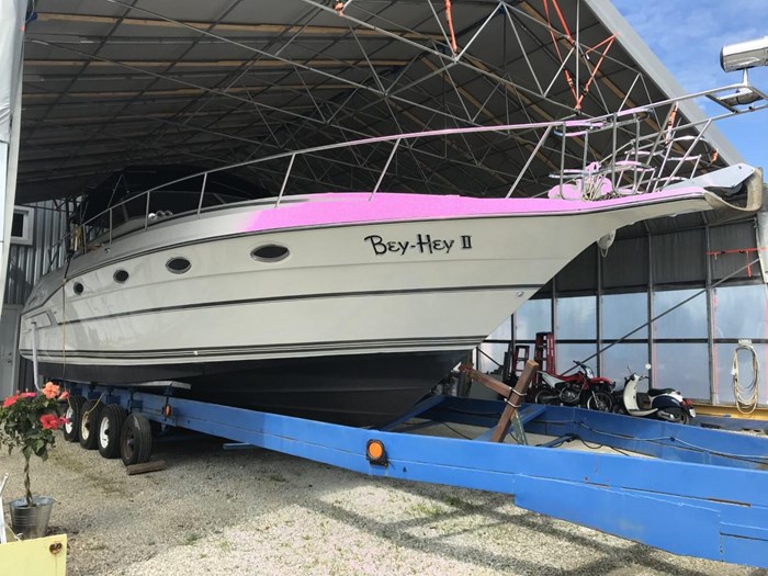 1989 Cruisers Yachts 3670 Esprit Photo 14 sur 15