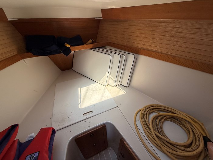 2003 Catalina 320 Photo 9 sur 60