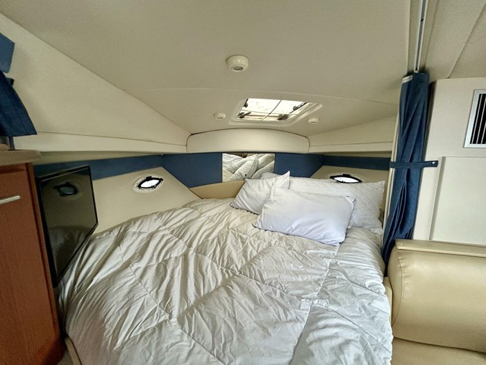 2007 Bayliner 305 SB Photo 21 sur 26