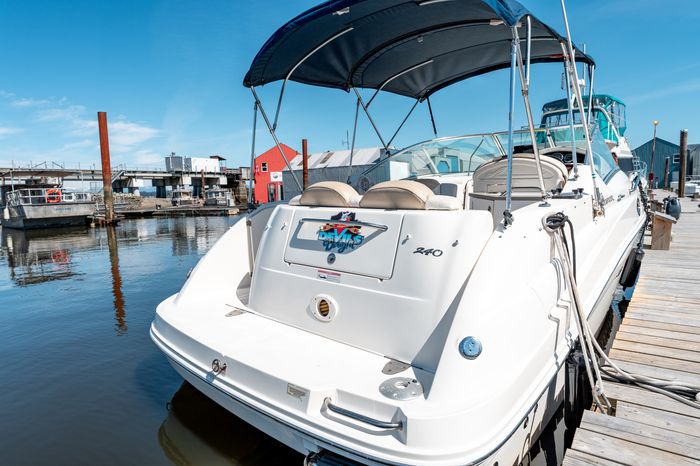 2008 Sea Ray Sundancer 240 Photo 4 of 13