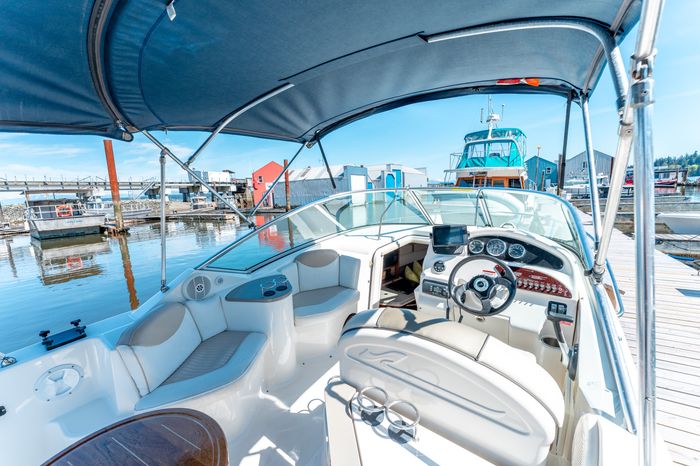 2008 Sea Ray Sundancer 240 Photo 7 of 13