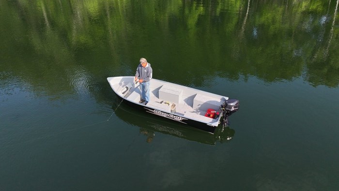 2025 MirroCraft Utility V 4650-S Photo 16 sur 20