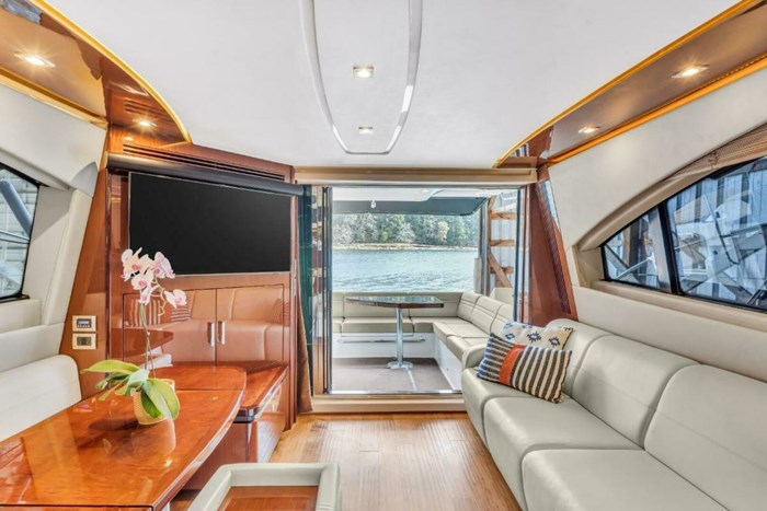 2015 Sea Ray 510 Fly Photo 48 sur 62