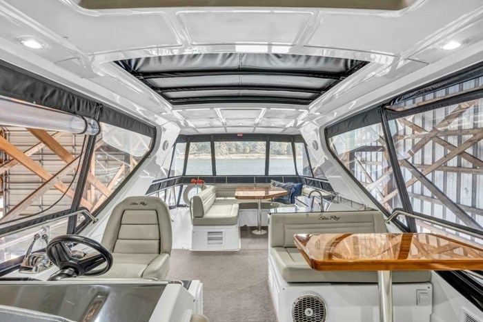 2015 Sea Ray 510 Fly Photo 25 sur 62