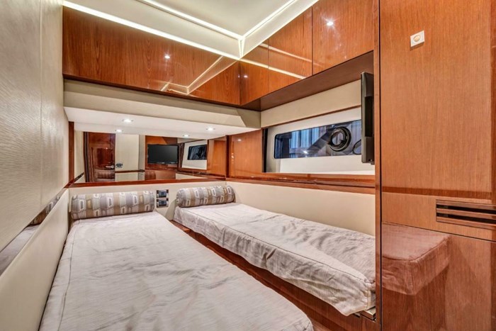 2015 Sea Ray 510 Fly Photo 40 sur 62