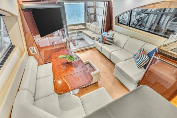 2015 Sea Ray 510 Fly Photo 27 sur 62