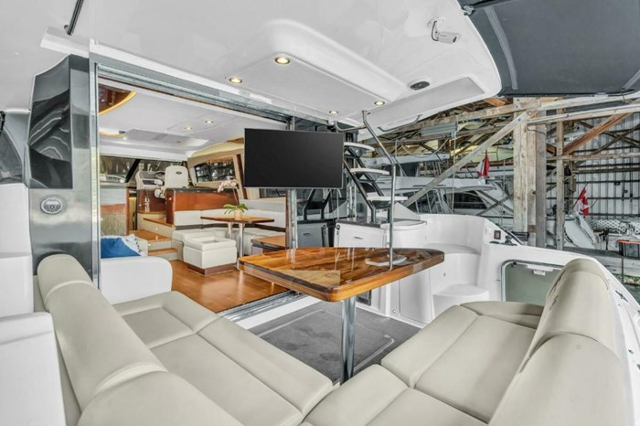 2015 Sea Ray 510 Fly Photo 53 sur 62