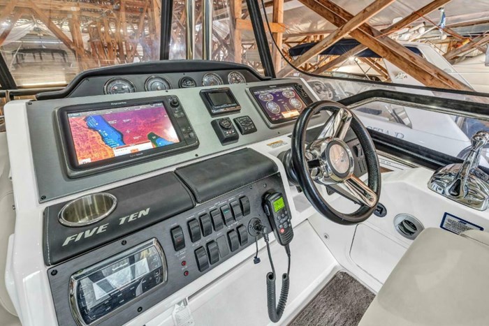 2015 Sea Ray 510 Fly Photo 17 sur 62