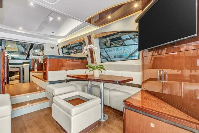 2015 Sea Ray 510 Fly Photo 46 sur 62