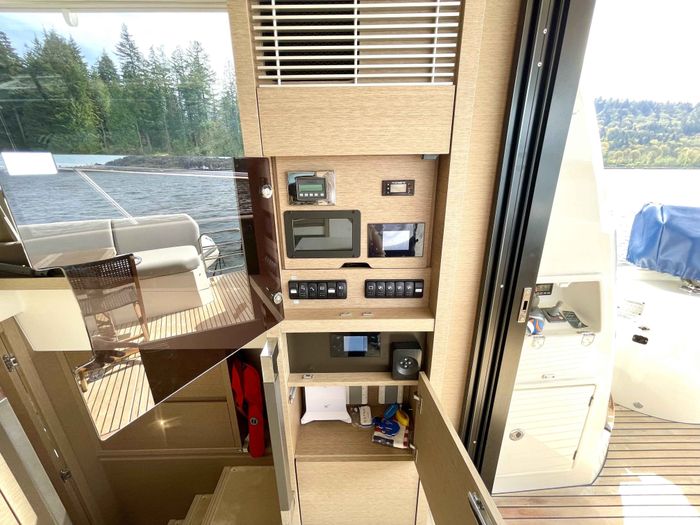 2023 Prestige F-Line:520 Fly Photo 16 sur 29
