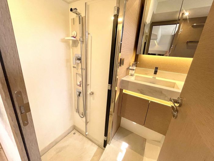 2023 Prestige F-Line:520 Fly Photo 21 sur 29