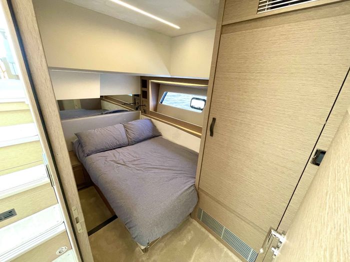 2023 Prestige F-Line:520 Fly Photo 15 sur 29