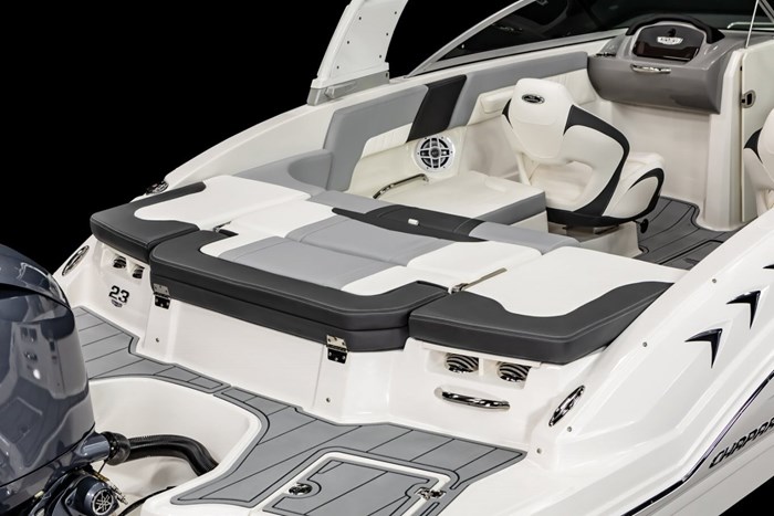 2025 CHAPARRAL 23 SSi Sport OB Photo 25 sur 31