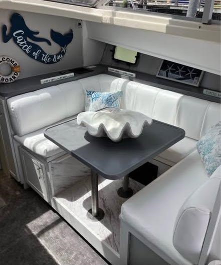1990 Silverton 40 Convertible Photo 9 sur 14