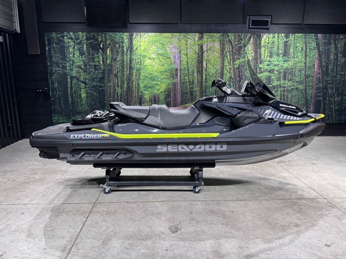 2025 Sea-Doo Explorer Pro 170 Photo 4 of 6