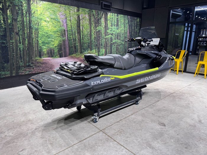 2025 Sea-Doo Explorer Pro 170 Photo 5 of 6