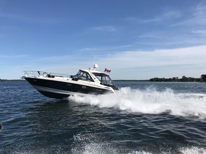 2008 Monterey Sport Yacht 400 Photo 1 of 20