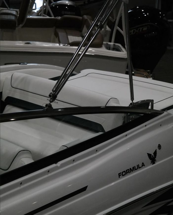 2025 Formula Bowrider 270 BR Photo 10 sur 17