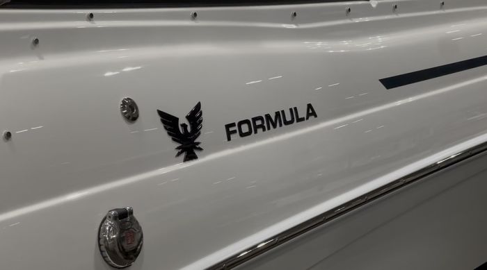 2025 Formula Bowrider 240 BR Photo 6 sur 13