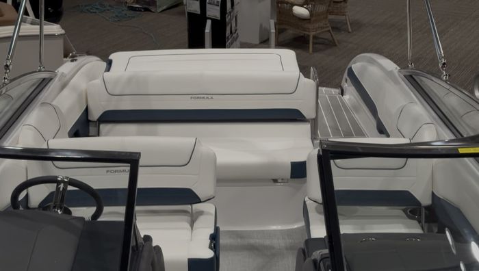2025 Formula Bowrider 240 BR Photo 10 sur 13
