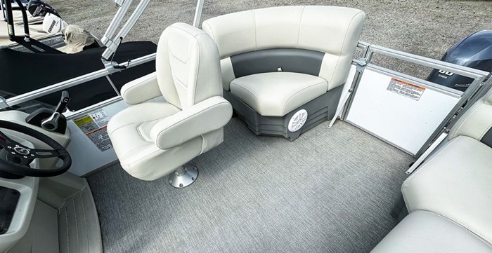 2021 SUNCHASER VISTA 18LR Photo 13 sur 16