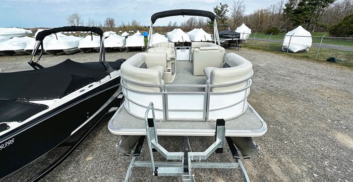 2021 SUNCHASER VISTA 18LR Photo 2 sur 16