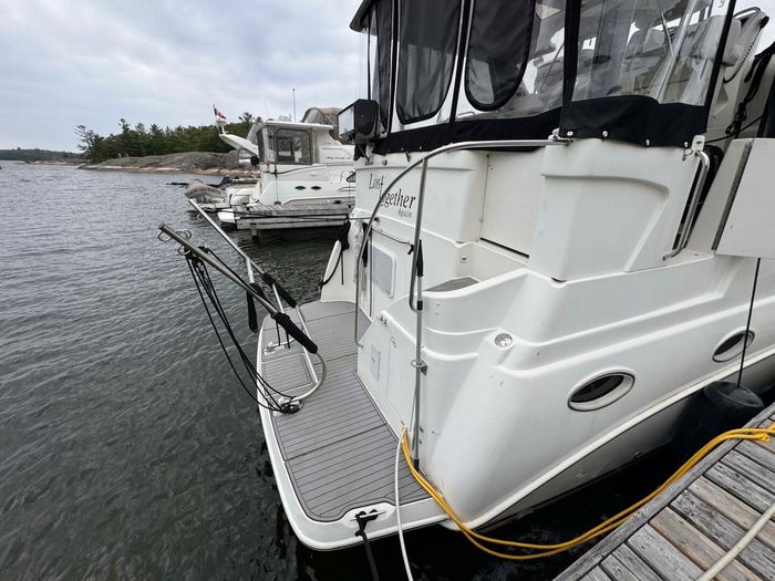 1997 Silverton 352 Motor Yacht Photo 6 sur 53