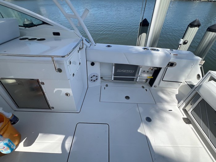 2020 Blackfin 272 DC Photo 23 sur 26