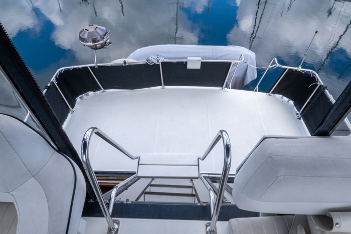 1991 Carver 2808 Aft Cabin Photo 6 sur 27