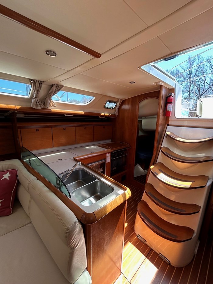 2004 Jeanneau Sun Odyssey Photo 12 sur 28