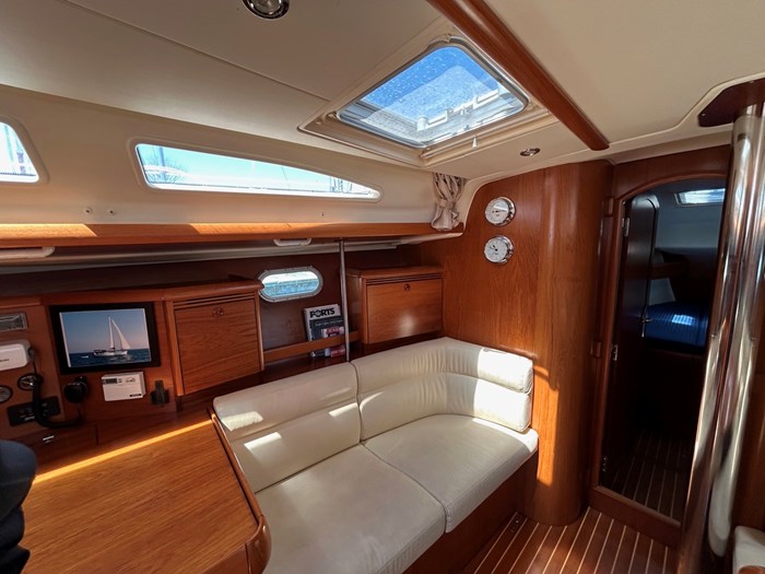 2004 Jeanneau Sun Odyssey Photo 20 sur 28