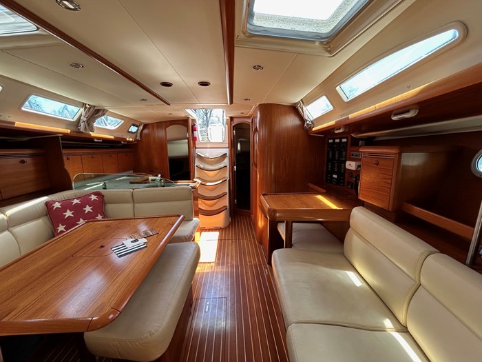 2004 Jeanneau Sun Odyssey Photo 21 sur 28